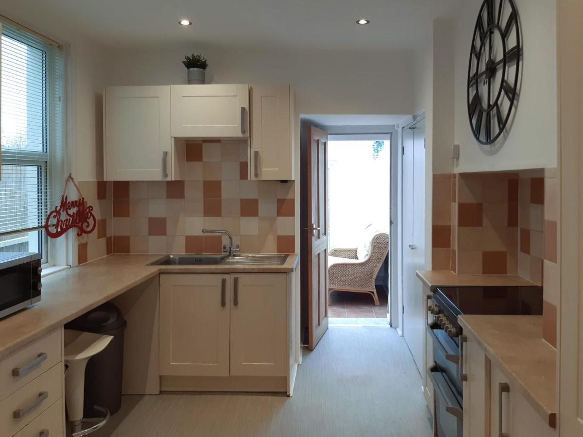 Welcoming 4 Bed Holiday Home In Истбурн Экстерьер фото